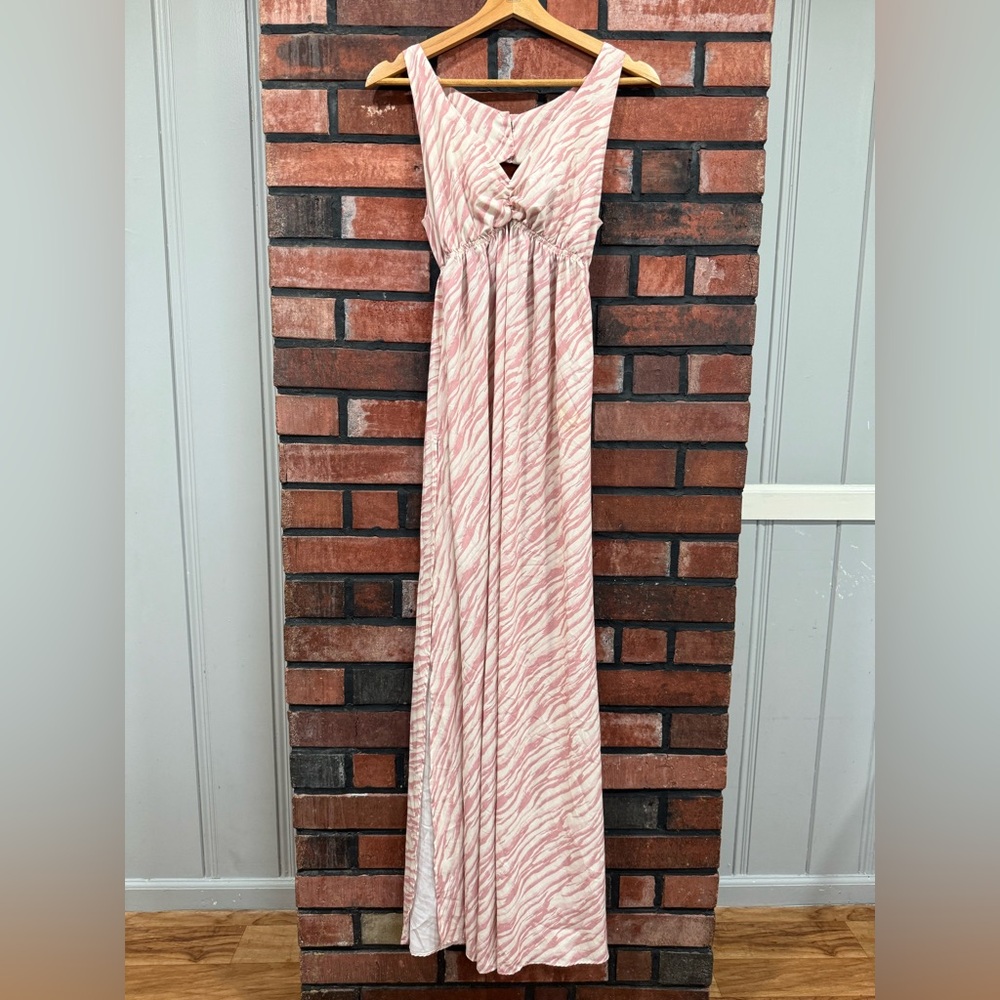 Zebra-Striped Cover-Up Maxi Dress - Picture 5 of 14